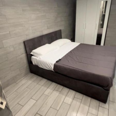 Vico Tre Re A Toledo 38 Apartment Napoli Ngoại thất bức ảnh